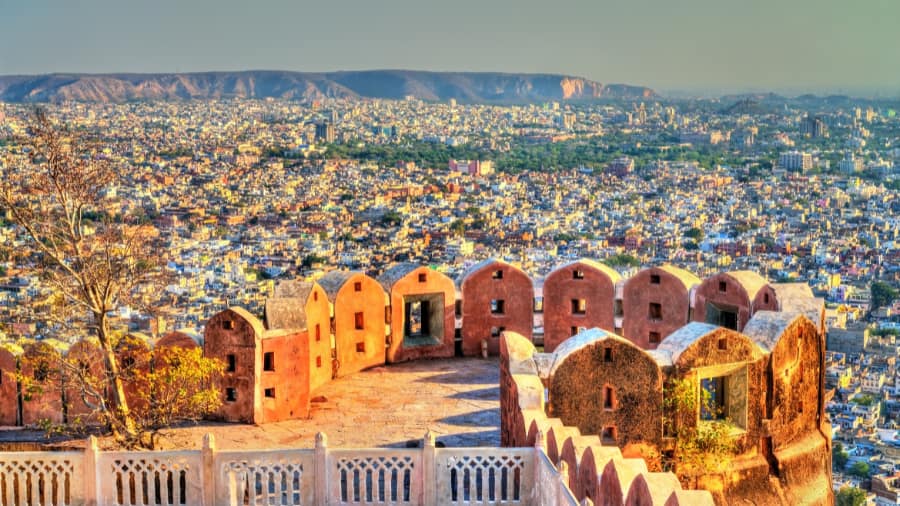 Exploring Rajasthan with Expert Guidance