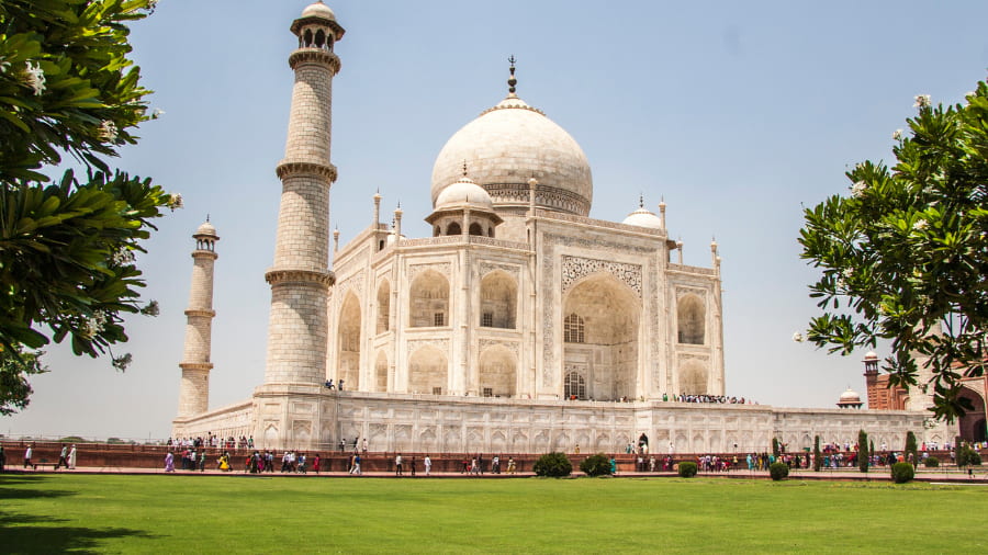 Day Trips to the Taj Mahal