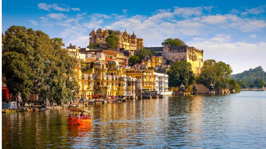 Udaipur - The “City of Lakes” in Monsoon Splendor