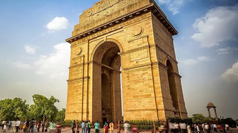 Overview of Golden Triangle Tour in Various Seasons