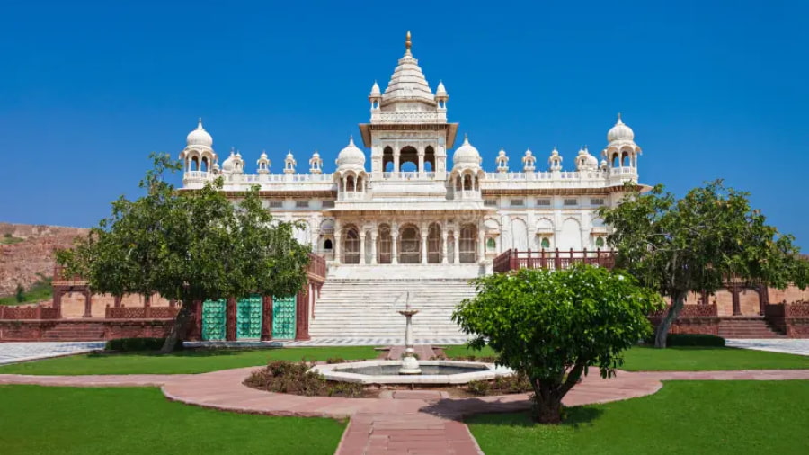 Umaid Bhawan Palace Museum Timings and Entry Fee
